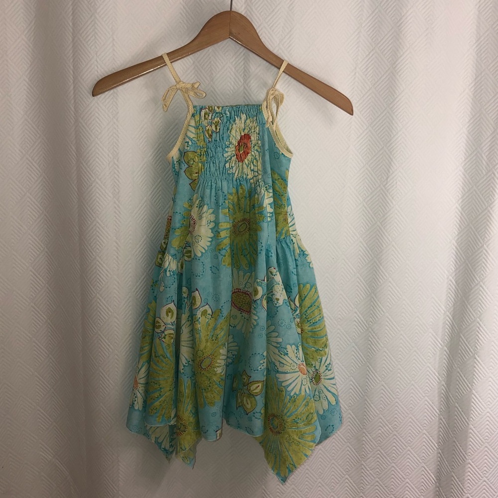 Smocked Daisy sundress size 110